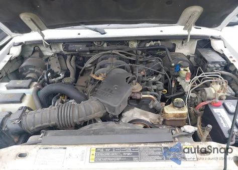 2002 Ford Ranger Xlt z USA, uszkodzony, nr VIN 1FTZR15E32TA64655